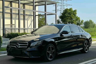 奔驰E级 2020款 改款 E 300 L 运动殊享版