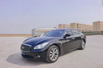 英菲尼迪Q70 2013款 Q70L 2.5L 雅致版