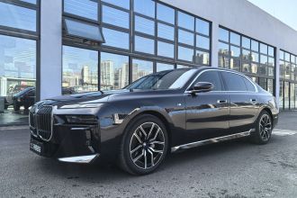 宝马7系 2023款 735Li M运动套装