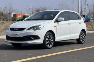 奇瑞 风云2 2015款 1.5L 手动新锐版