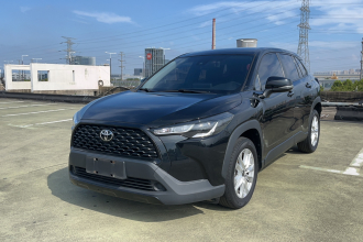 丰田 卡罗拉锐放 2022款 2.0L 先锋版