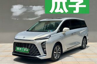 别克GL8新能源 2026款 陆尊 智享版