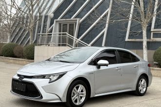 丰田 雷凌 2022款 双擎 1.8H E-CVT豪华版