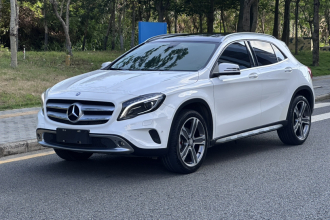 奔驰GLA 2016款 GLA 220 4MATIC 豪华型