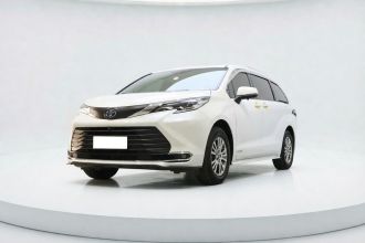 丰田 赛那SIENNA 2021款 2.5L混动 舒适版