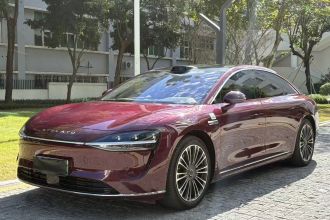 鸿蒙智行 享界S9 2024款 纯电 Ultra 四驱旗舰版