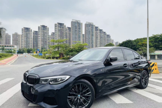 宝马3系 2021款 改款二 330i M运动曜夜套装