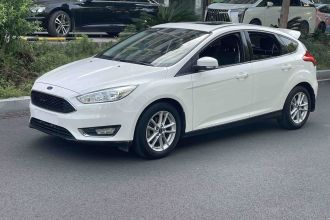 福特 福克斯 2015款 两厢 1.6L 自动风尚型