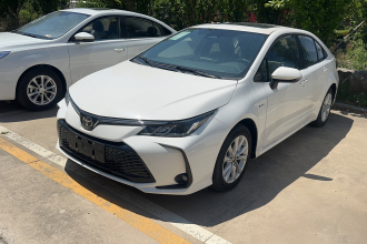 丰田 卡罗拉 2024款 1.8L 智能电混双擎 精英版