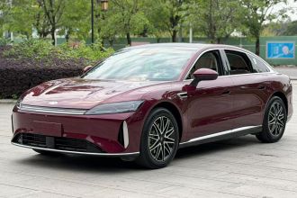 奇瑞风云 风云A9L 2025款 260超长续航尊贵版