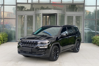 Jeep 大指挥官 2020款 2.0T 四驱夜鹰版