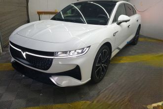 岚图汽车 岚图追光 2024款 PHEV 四驱超长续航旗舰版