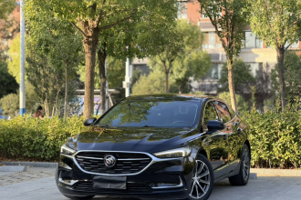 别克 君越 2022款 652T 豪华型