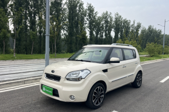 起亚 秀尔 2013款 1.6L AT Premium
