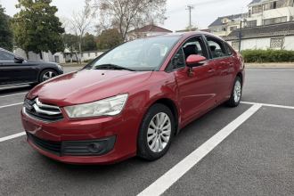 雪铁龙 世嘉 2013款 三厢 1.6L 手动品尚型