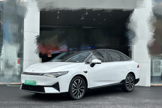 小鹏P5 2021款 550E