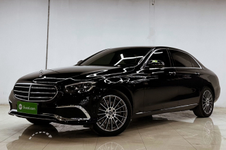 奔驰E级 2023款 E 260 L