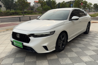 本田 英仕派 2023款 260TURBO 精致版