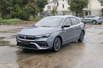 荣威i5 2021款 1.5L 手动铂金版