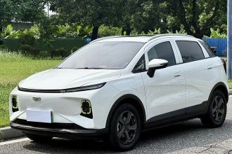 吉利几何E萤火虫 2022款 401KM 玲珑虎 4座