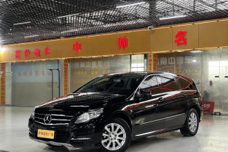 奔驰R级 2017款 R 320 4MATIC 商务型臻藏版