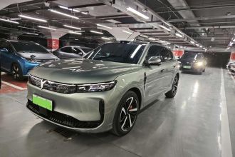 岚图汽车 岚图FREE 2025款 FREE+ 后驱乾崑版