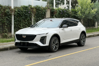 凯迪拉克GT4 2023款 25T 尊贵型