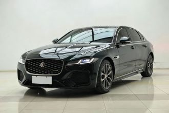 捷豹XFL 2022款 XFL 2.0T P250 两驱精英运动版