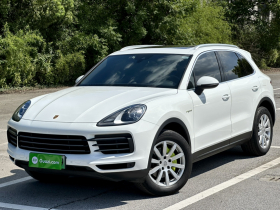 保时捷 Cayenne新能源 2019款 Cayenne E-Hybrid 2.0T