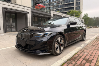 宝马i3 2024款 eDrive 40 L 曜夜运动套装