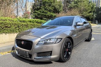 捷豹XFL 2020款 XFL 2.0T P250 两驱豪华版