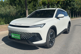 北京汽车 魔方 2023款 1.5T DCT青春版
