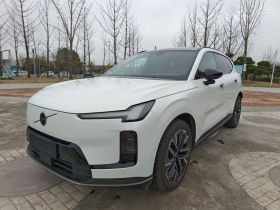 沃尔沃XC70插电式混动 2026款 四驱超长续航Plus