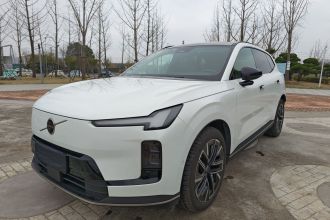 沃尔沃XC70插电式混动 2026款 四驱超长续航Plus