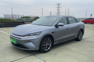 比亚迪 秦L 2025款 EV 545KM超越型