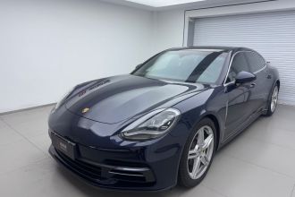 保时捷 2017款 Panamera 4 行政加长版 3.0T