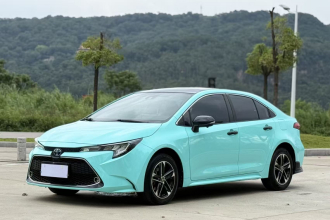 丰田 雷凌 2022款 双擎 1.8H E-CVT豪华版