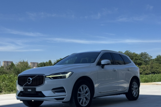 沃尔沃XC60 2020款 T5 四驱智逸豪华版