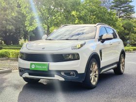 领克01 2017款 2.0T 两驱型Pro版