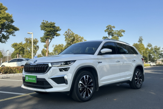 斯柯达 柯迪亚克 2022款 TSI330 7座两驱奢享版