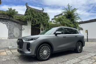 奇瑞 瑞虎8 L 2024款 2.0T 两驱尊贵版 5座