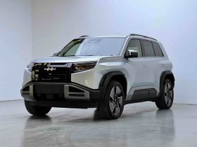 方程豹 钛3 2025款 501KM 四驱Ultra版