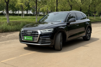奥迪Q5L 2020款 45 TFSI 尊享时尚型