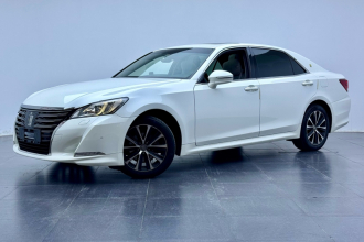 丰田 皇冠 2018款 2.0T 时尚版