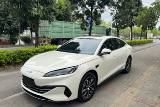 比亚迪 海豹06新能源 2025款 DM-i 智驾版 120KM尊享型