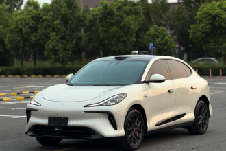 智己汽车 智己LS6 2023款 Max 标准版