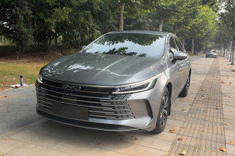比亚迪 驱逐舰05 2024款 荣耀版 DM-i 120KM 豪华型