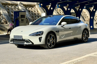 小米汽车 小米SU7 2024款 后驱超长续航高阶智驾Pro版