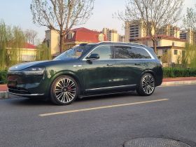 鸿蒙智行 问界M9 2024款 增程 Ultra版 52kWh 5座版