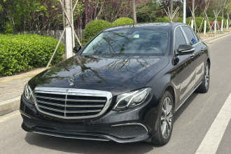 奔驰E级 2019款 E 200 L